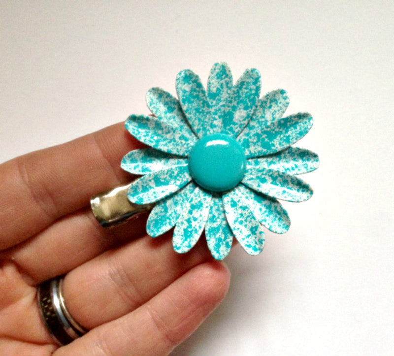 Speckled Turquoise Daisy Hairclip Set